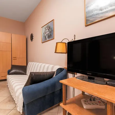 With A Parking Space Bale, Rovinj - 22881 Apartmán