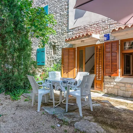 With A Parking Space Bale, Rovinj - 22881 Apartmán